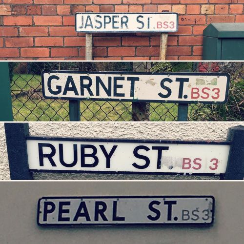liamdryden:xfawnx:These roads are next to each other near my new place http://ift.tt/1QU5y61weare t