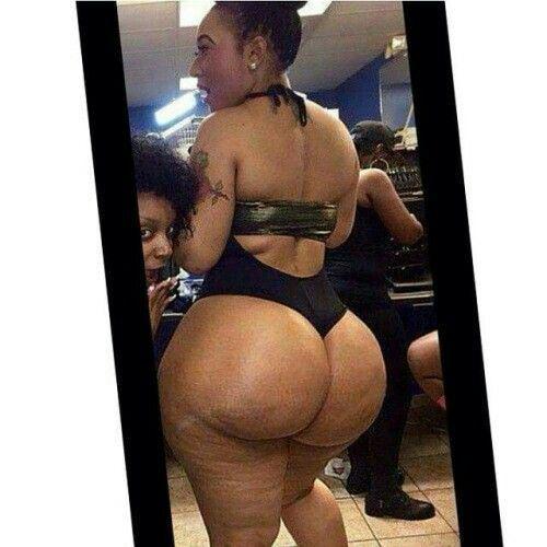 azzluvr544:  Azz like WHOA!