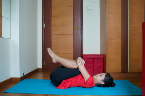 sassyyogi:  Yoga for Menstrual Cramps! A couple of you have asked me what kind of yoga poses you should do during shark week to ease the cramps and discomfort. Given that I normally have a really difficult time during shark week as well, I thought that