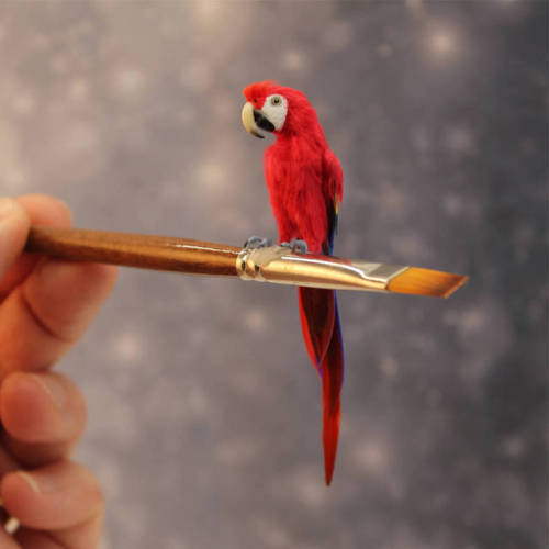 sosuperawesome:  Poseable Miniature Birds, by Katie Doka on Etsy  See our ‘miniatures’ tag 