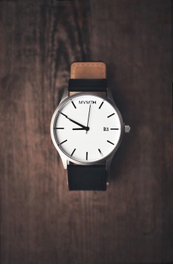 modernambition:  Classic White/Black Leather | BUY HERE