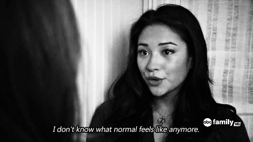 sempidescent:    B&amp;w sad blog *trigger warning*   