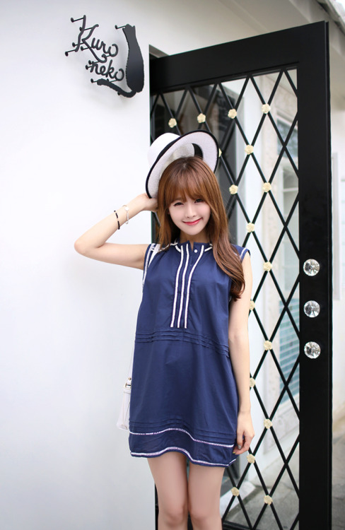 korean-dreams-girls:  Kim Shin Yeong - August 01, 2014 3rd Set