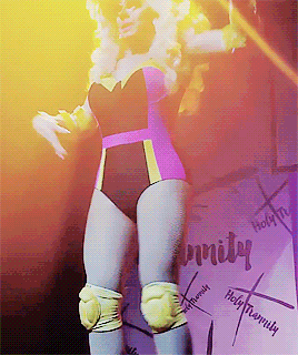 beyotch:look at her though [x]