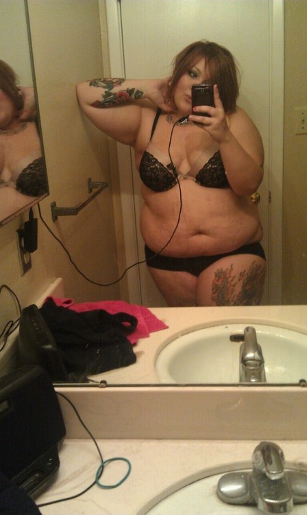fat-staggering-bitches: Name: TammyImages: 79Looking: Men/CoupleOnline now: Yes.Link to profile: CLI