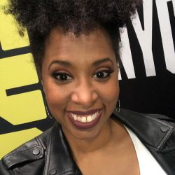 theblerdgurl:  Thanks for the glow up today @oscarmakeup1 for my day at @newyorkcomiccon ! . . . . #nycc #comics #theblerdgurl #convention #nycc2018 #hmu #glowup #makeup #ny #nyc #events https://ift.tt/2P7Hbcp