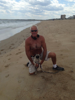 destin-friends:destin-friends:Sexy FL Dad, with an amazing Furry chest 🏆❤️👌Re-Blog