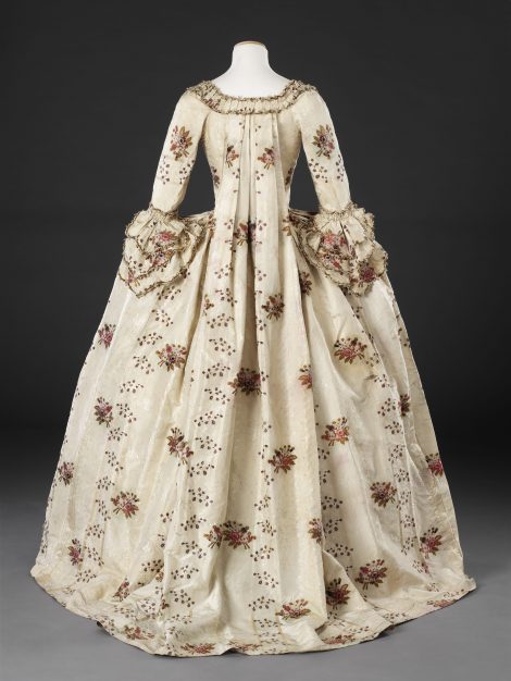  Gown.