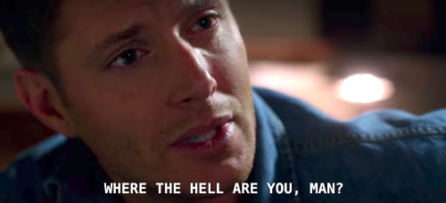 princesshamlet:i love when cas doesnt reply to one of his texts and dean looks like someone’s scoope