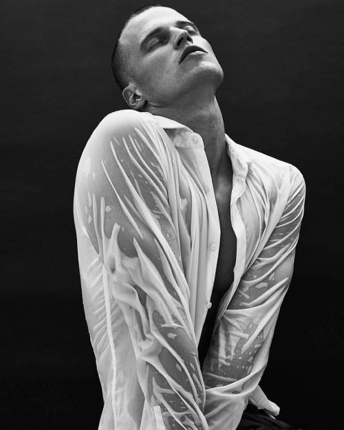 dsectionmagazine:  @lars_burmeister in #GIORGIOARMANI ( @armani ) shot by @philippevogelenzang fashion by @nelly_goncalves for #DSECTION 14 #ALLTHELOVERS // OUT NOW
