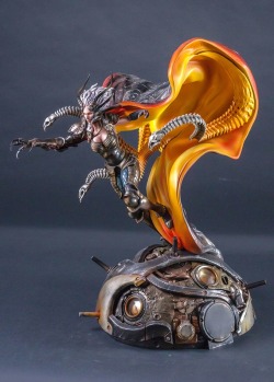 geek-art:  #geekart Kickstarter project by Aleksi Briclot and Tsume, to create an original statue based on the character created by the French illustrator. Impressive ! More info here http://www.geek-art.net/aleksi-briclot-azzarhi-kickstarter/