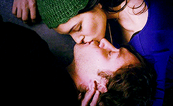 onscreenkisses:Jude Law + kissesrequested by anon