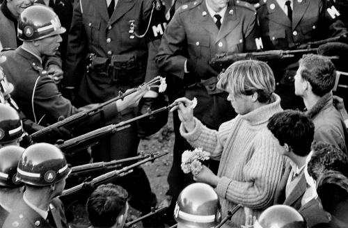 Our History | Love Not GunsBernie Boston, ‘Flower Power’, 1967The most lasting image from the last b
