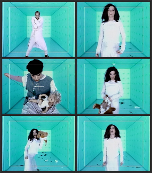 ludvigovzec:  Bjork-Violently Happy music video by Jean Baptiste Mondino 
