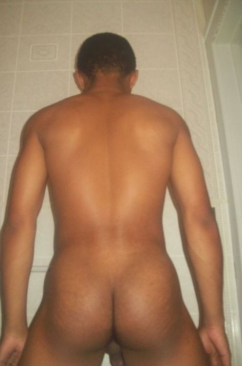 big-dick-club:  what is he? bi or gay?