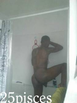 25pisces:  Fresh out the shower. @25pisces