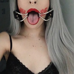 cxnterparts: 💕 in love with my new mouth gag 💕