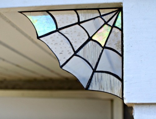 sosuperawesome: Stained Glass Spider Web and Crystal Cluster Corner Decor by The Sweet Karma Bar on Etsy  See our ‘stained glass’ tag   Follow So Super Awesome: Facebook • Pinterest • Instagram  