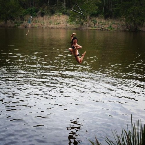 First time on a rope swing! So much fun #KangarooValley #takemeback