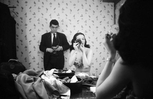 wehadfacesthen:Stanley Kubrick photographing showgirl Rosemary Williams for a feature in LOOK magazi