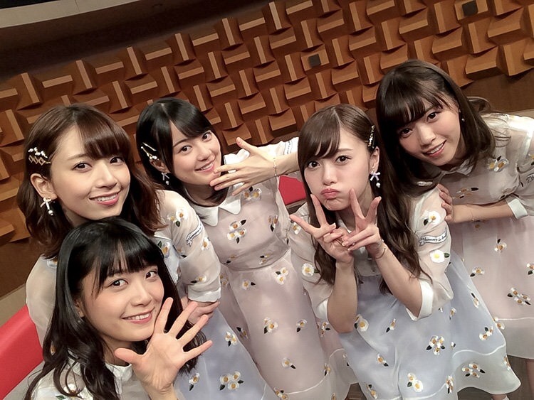 sakagumi46:  乃木坂46 / BUZZ RHYTHM 02 「空いた時間に自撮リズム」(トリミング・補正など)JOAX-DTV