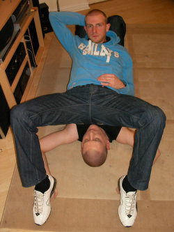humiliationverbale:  master-seek-fagboys:  a nice couch!  Perfect position for a Superior to fart 