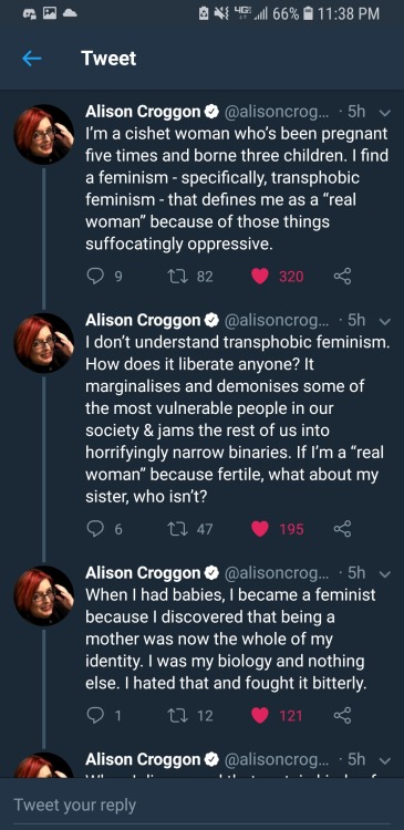 nyaruhodou:nyaruhodou:i know i say how much i love alison croggon all the time but…. i love this wom