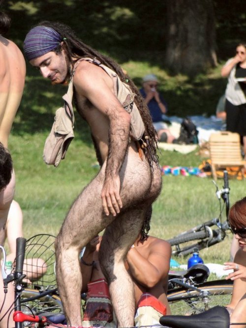 lunaitor:  #hippie #longhair #dreads #nude #nudism #nudebike 