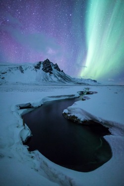 llbwwb:  Iceland Aurora by Joe Capra