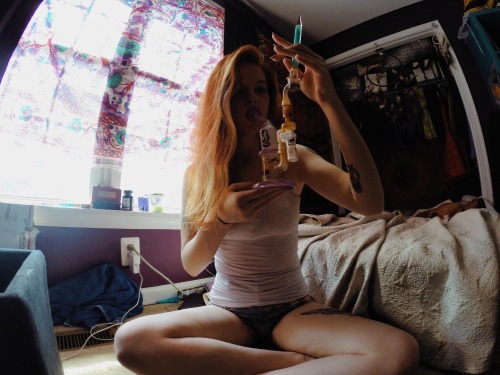 coffeepotsmokin:emmmaryjane:Good morning I love this set