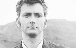 duskendales:  and nobody knows it like the doctor 