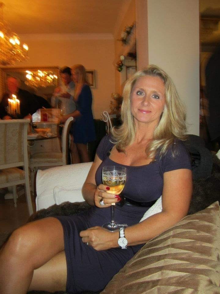 Cougar Women Seeking Men Photo 