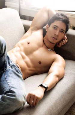 auberonbc:  For more Gorgeous Asian Men visit: http://auberonbc.tumblr.com/archive