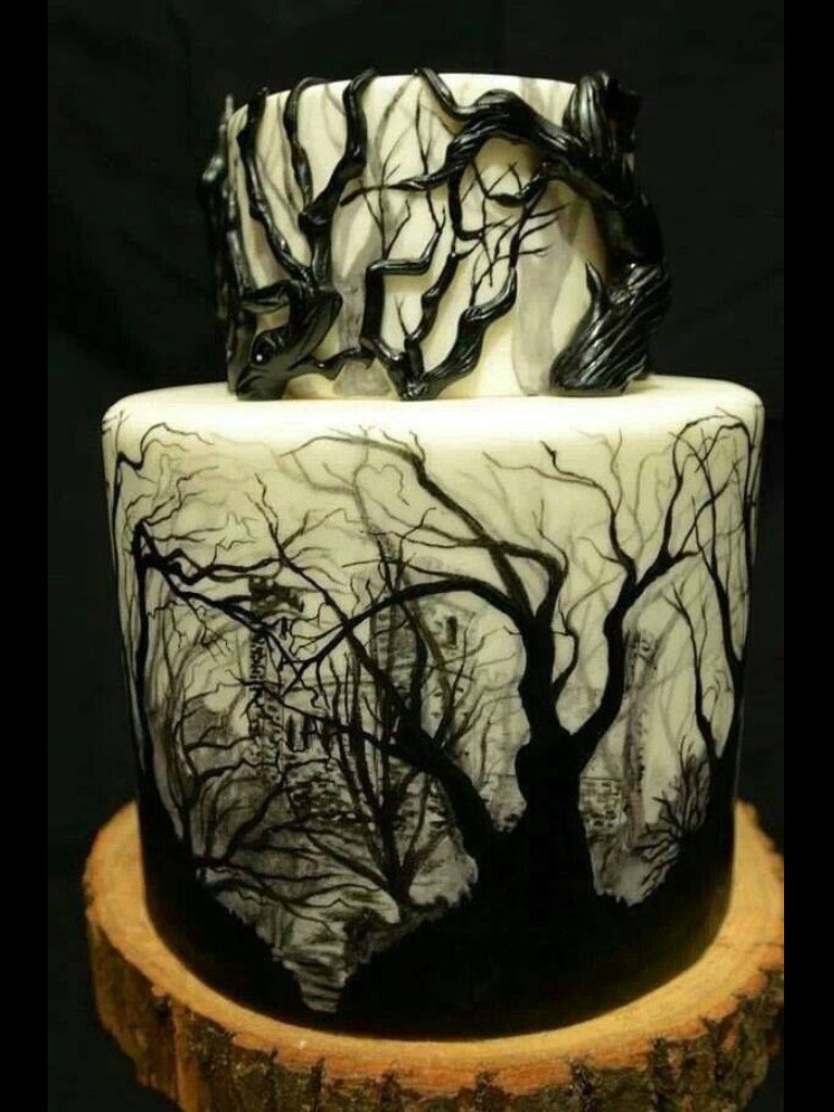 sacre-phantasm:  Goth wedding cakes