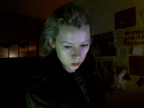 the most cyberpunk selfies, courtesy of IPEVO P2V webcam + led ringlight just lying on my desk