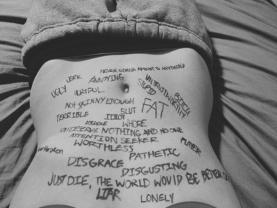 a-random-steph:  im sorry i am not perfect.  im sorry i break my promises.  im sorry i want to give up.  im sorry i want to die.  im sorry i want to kill myself.  im sorry i hide my emotions.  im sorry i lie and say im fine.  im sorry i am pushing