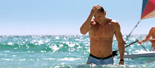 natasharomanoff:I’m sorry.That last hand…nearly killed me.Casino Royale (2006) dir.Martin Campbell