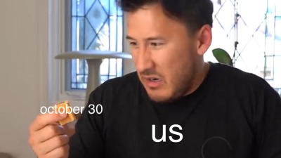 aphrolyx:october doesn’t look like a word anymore
