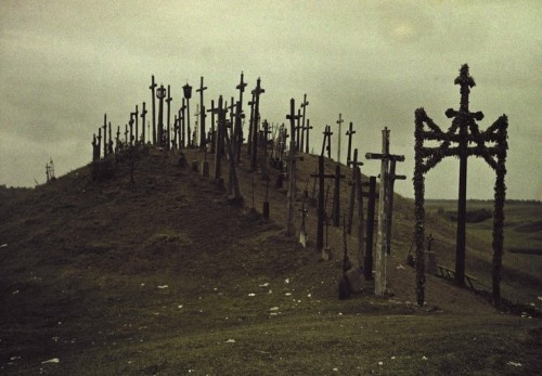 leradr - Gustav Heurlin - View of a walkway lined with crucifixes...