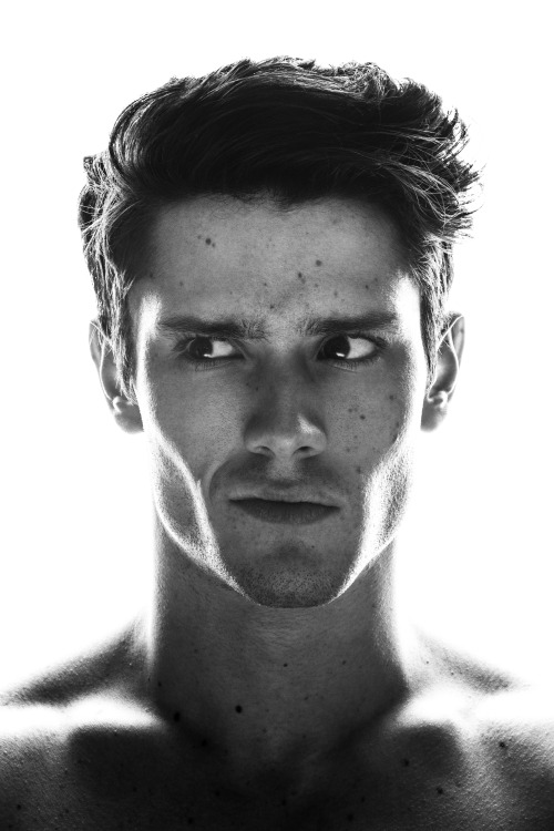 siderious:  #SideriousHeadshots of Diego Barrueco {breezyashell​} of ESTABLISHED by Michael Silver | Instagram: Siderious