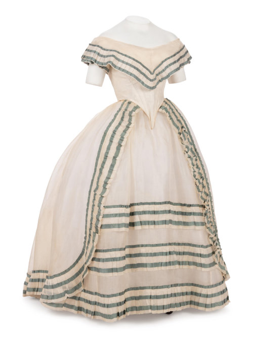 Dress with day and evening bodices, 1860′sFrom Hindman