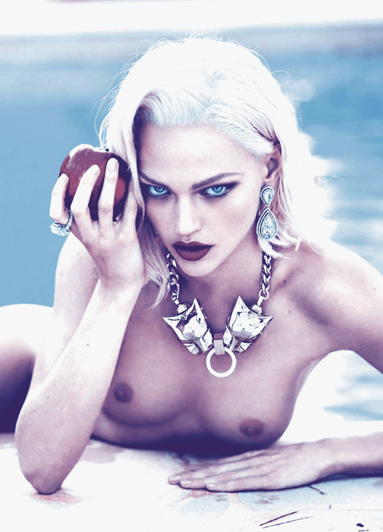 vuittonable:  sasha pivovarova in “fatale&ldquo; by mert &amp; marcus for
