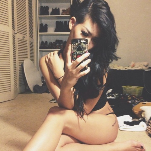 rudegirrl:  Happy Sunday!  P.s. I hate people