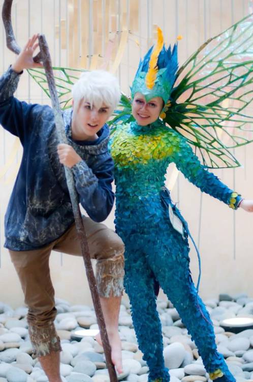 My friend @zacktherippercosplay and I finally wore our Rise of the Guardians cosplays together at Ho
