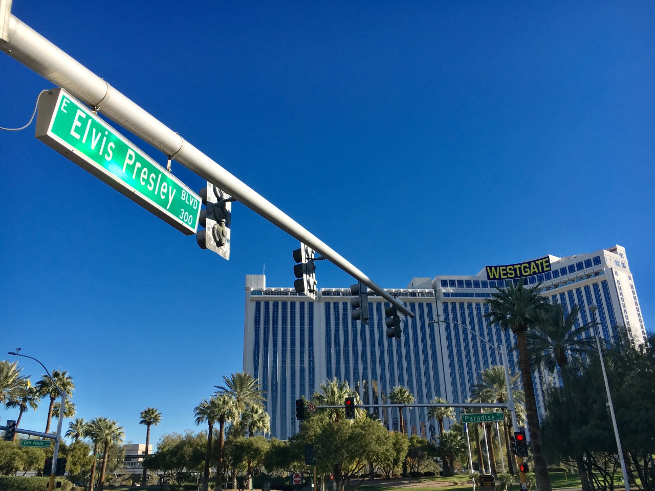 New street signage directs traffic to 'Welcome to Las Vegas' sign