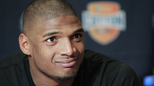 Father of gay NFL prospect Michael Sam claims New York Times ‘terribly misquoted’ him he