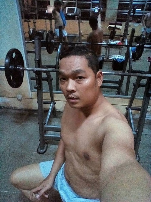 lovekmab: ស្រឡាញ់គាត់ណាស់  ស្រឡាញ់ត្រង់ ពូកែ ធំ ហើយវែងហ្នឹងហ្មង  ស្រួលណាស់ពេលនៅក្បែរគាត់ម្តៗង មានក្ត