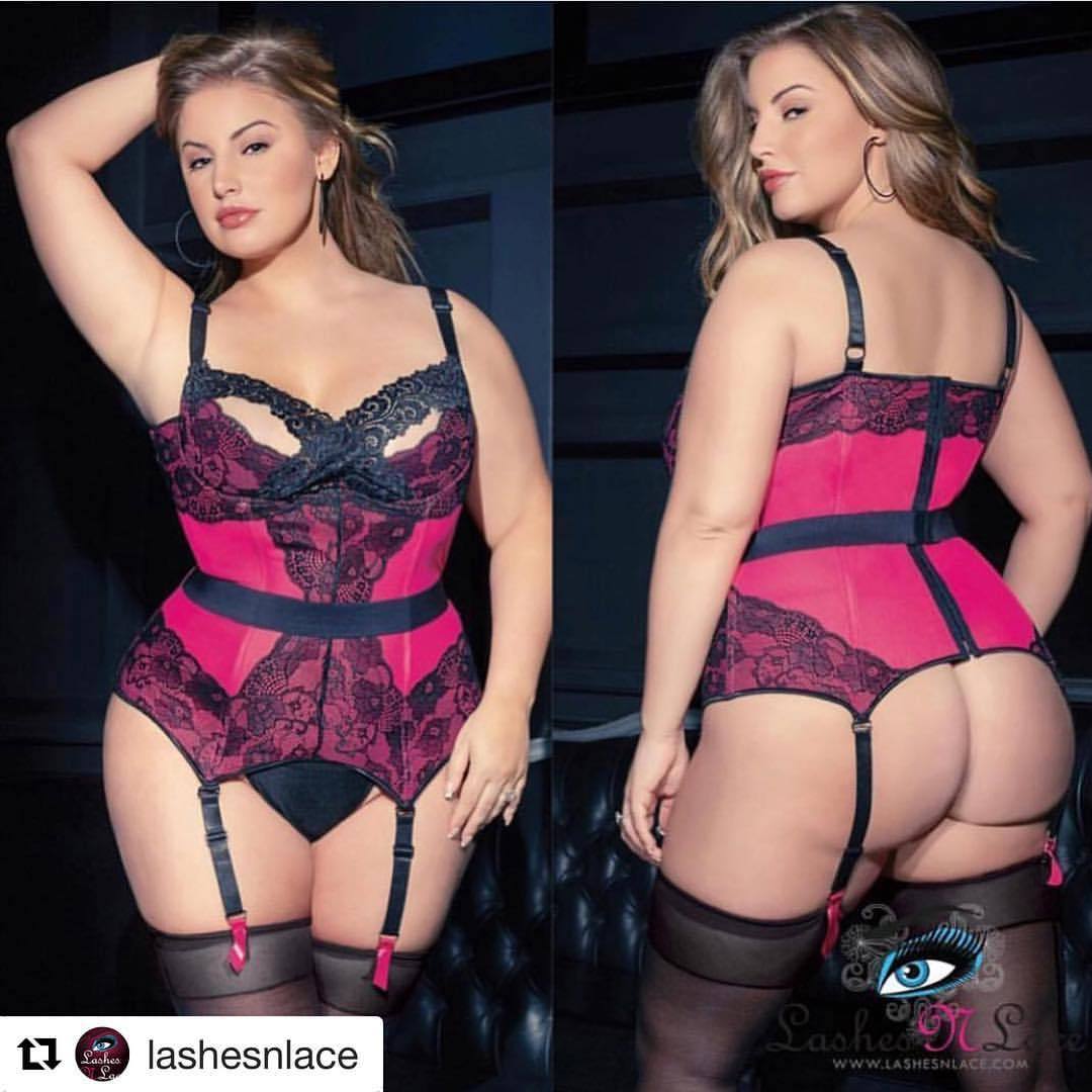 ashleyalexissfansitaly:  #Repost @lashesnlace with @ashalexiss #ashleyalexiss #ashalexiss