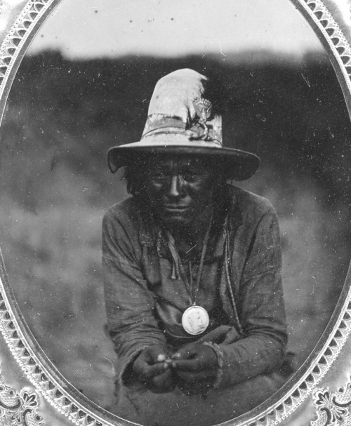 chubachus:Ambrotype portrait of a Native American man namedSu-rit, c. 1850′s/1860′s.Source: National