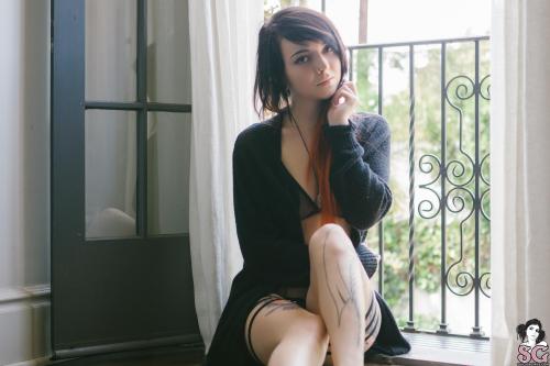 past-her-eyes:  Leviathan Hopefulleviathan.suicidegirls.comLink to South African SuicideGirls